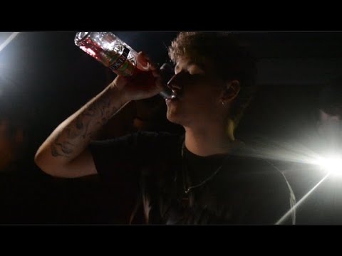 Snutany (feat: Oliwia) - na dokładke (Official Video)