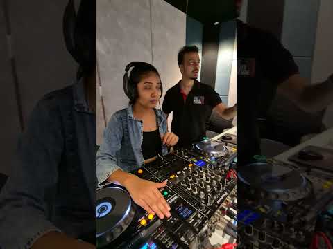 Students master DJing at The Audio Culture, guided by our amazing faculty! #dj  #music #producer