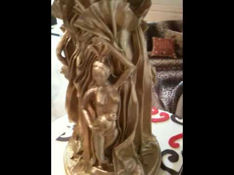 "The world is yours -Birthday cake"