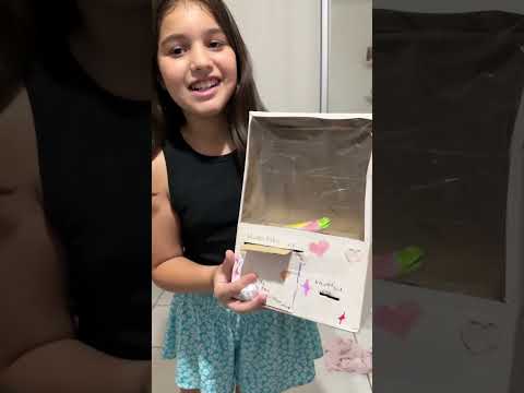 Máquina pega carmed! Dia de brincar com ela! #carmed #cimed #gloss #makeup #maquiagem #carmedfini