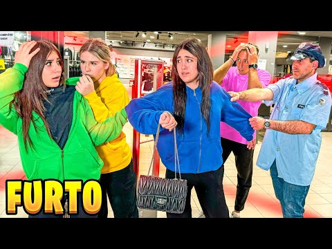 🚨 FURTO 🚨 ZIA NICOLE VIENE ARRESTATA AL CENTRO COMMERCIALE CON I SUOI AMICI