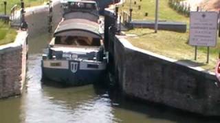 preview picture of video 'Spes Mea, Kampenhout Sas , canal de louvain'