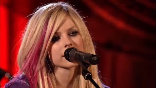 Avril Lavigne - Keep Holding On (From &quot;Eragon&quot;) Oficial Video