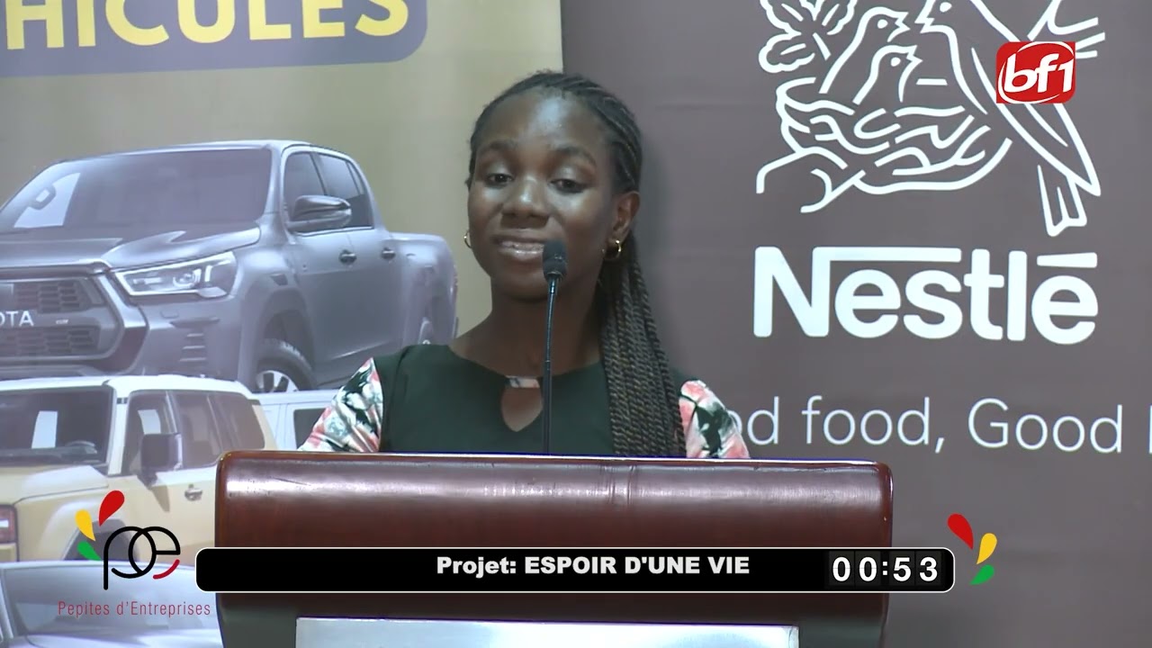 Deustinia YANOGO, malgré son handicap, porte un projet visant à améliorer la prise en charge des ...