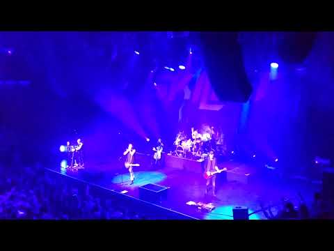 CyrielR - Skillet, Stars, Live in Utrecht