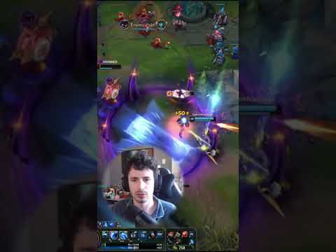 They got a face full of Nami wave for this dive 🌊 🌊🌊