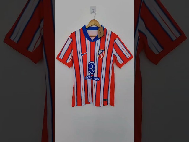 Vídeo relacionado con Jarra Cerveza Personalizada Fútbol A. Madrid | Regalo Original para Aficionados del Fútbol | Regalo Camisetas Equipos Futbol | Diseño Único y Duradero (A. Madrid)