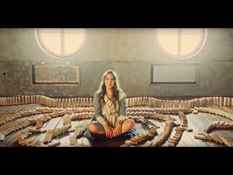 Astro'n'out - Garlaicīgi nav