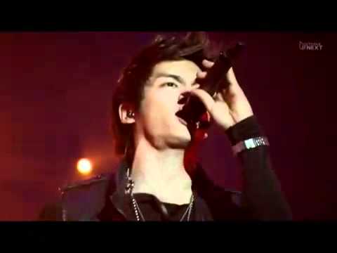 [HQ] SHINee -  Amigo (Rock Version) Live