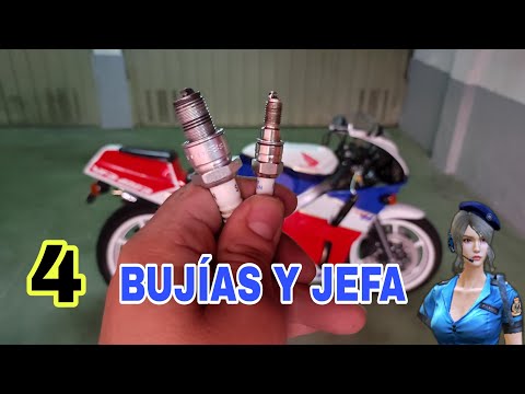 4 Honda VFR NC30👮‍♀️ME RIÑE LA JEFA😬 Limpiar bujías e intentar arrancar 💥