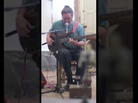 Santa María, Catamarca - Jero Santillán en centro cultural interdimensional bodega Mukarra