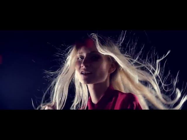 Video zu 'Geiles Leben' ansehen Video zu 'Geiles Leben' ansehen