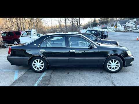 2000 Toyota Crown (CC-2056389) for sale in Hingham, Massachusetts