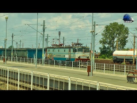 Simetrica~060-EA 40-0076-2 & Marfar CFR MARFA Freight Train in Gara Arad Station - 26 June 2017