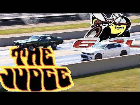 Dodge Charger Scat Pack vs 1970 Pontiac GTO Judge | Factory Stock Drag Race