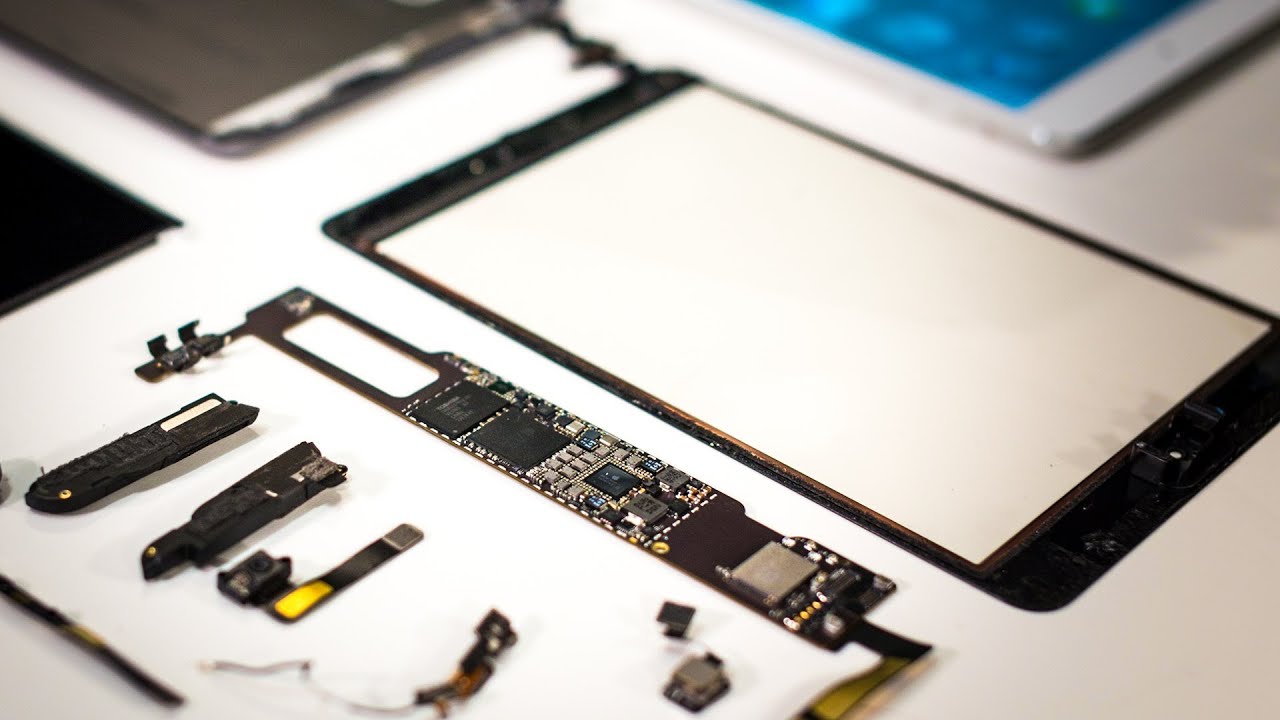 What's Inside Apple's iPad Mini with Retina Display