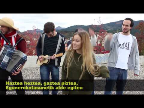 Laudioko Gazte Eguna 2014 abestiaren bideoklipa (Esne Potak+Aiala+Josito+Luzifr)