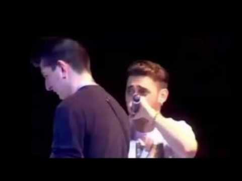 INSTRUMENTAL Blon Vs Xinako RedBullBatallaDeLosGallos Regional Barcelona 2015