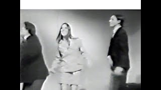American Bandstand 1967 -#1 Song of ’67- Light My Fire, The Doors