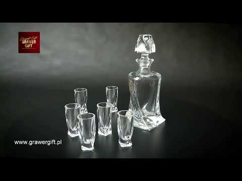 Karafka grawerowana Bohemia w asyście 6 kieliszków 0004b6
