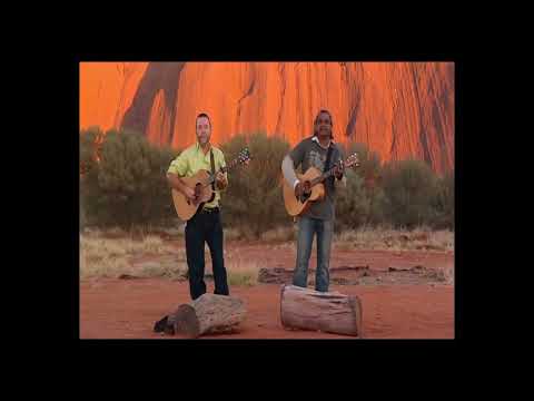 John Williamson - Raining On the Rock (2005 Uluru Dawn)