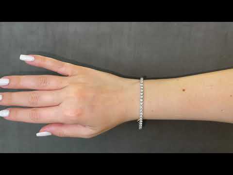 5.50 Carat Classic Round Diamond Tennis Bracelet