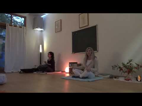 Zauberhaftes Yoga mit Handpan