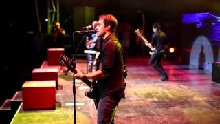 Simple Plan - Summer Paradise (LIVE in Quebec)