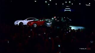 Tesla probed over reports steering wheels fell off