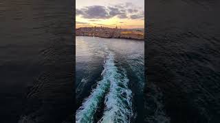 Indietro ♥️ Vista a poppa alla partenza da Malta di Msc World Europa 💙 Msc Crociere  #indietro #malt