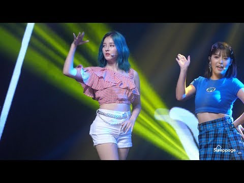 [4K] 180626 모모랜드 MOMOLAND 뿜뿜 BBOOM BBOOM 낸시 NANCY @ Fun To the World 쇼케이스 By Sleeppage