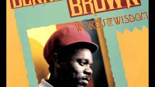 DENNIS BROWN - Dont Feel No Way (HQ Version)