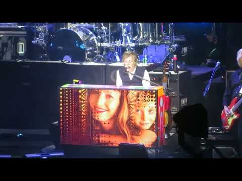 Lady Madonna - Paul McCartney (Albuquerque 2025)