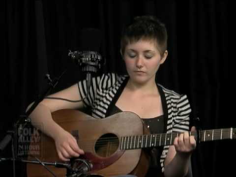 Jessica Lea Mayfield - Kiss Me Again - FolkAlley.com