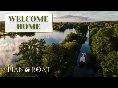 #5 We brought our new canal boat home!