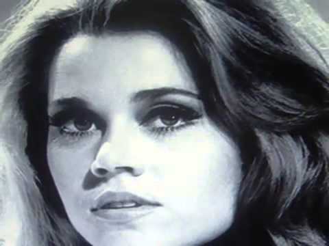 Thể hiện bởi Julio Iglesias