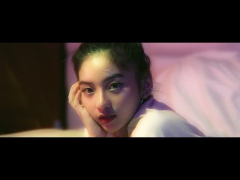 HELLMERRY - 4:AM (Official Music Video)