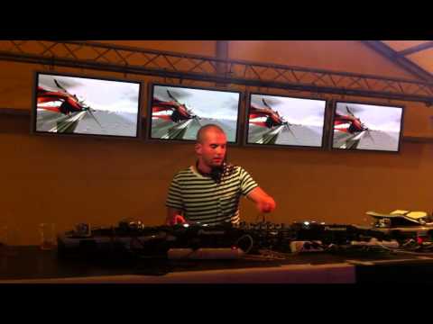 Adam Cloud @ Svojšice 2013 - Radost FX stage