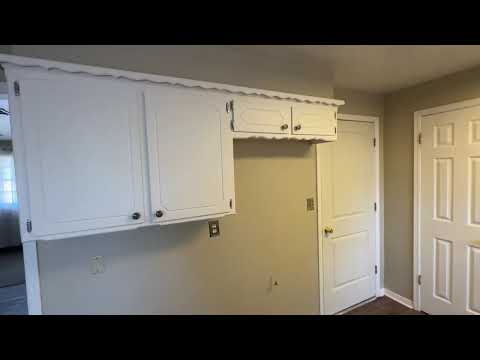 3 beds, 1 1/2 baths and a 1 car garage home for rent in SW OKC! New granite and flooring property video