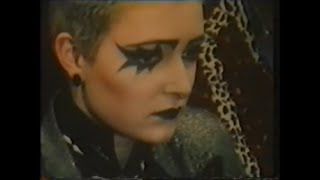 Siouxsie -  Early interviews &amp; The Lords prayer Live