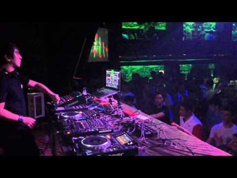 Kazu Kimura (17.04.15) Teatro Albeniz Gijon "closing set"