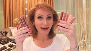 Age Defying Lip Gloss: Kisses of Pearl