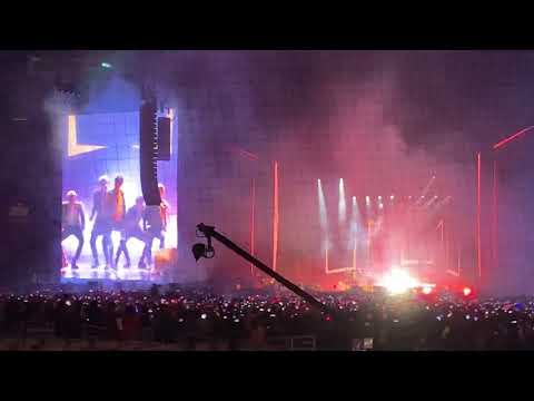 181006 BTS Love Yourself World Tour 2018 - NYC Citi Field - Idol