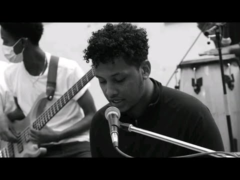 አምንሃለው New Ethiopian cover song by Nobel Eskinder( Ezra Records)