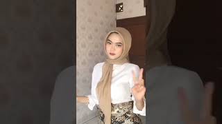 Download lagu bagus baju nya  #crt #dasterpendek #goyang #tiktok #daster #dewasa #trending #bahan #djsong mp3