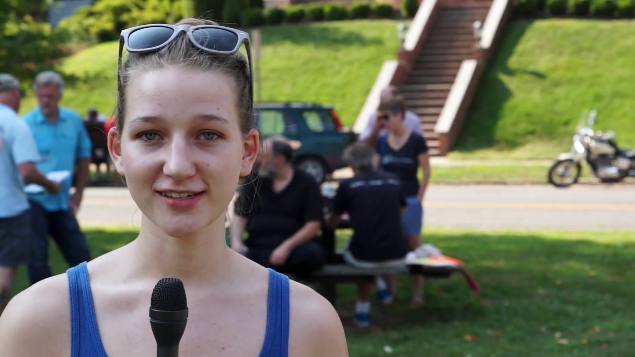 #FreeTheNipple ルイビル 2015 — 乳首の平等を求めたケンタッキーのウォーク