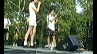 Stereolab - Pop Quiz - Live in Central Park 1995