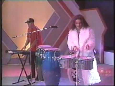 The Sunclub @ Quem Sabe Sabado (1997) Fiesta & Interview