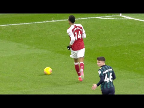 5+ Times Arsenal Scored Wonderful Hat-tricks!