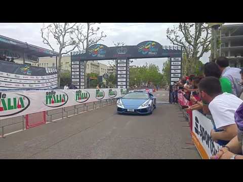 Nove 9 Colli 2017 arrivo in volata. Vittoria Zanetti e saluto di Elettrico